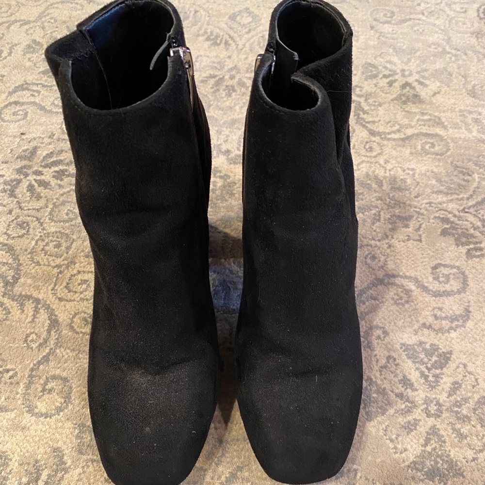 Marc Fisher black booties